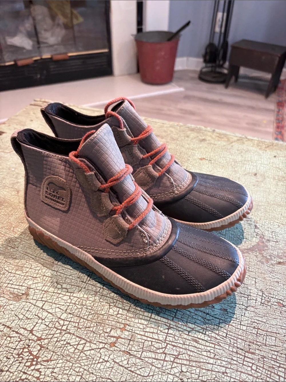Sorel Out ’N About Plus Conquest Waterproof Duck Boots Gray Size 8.5